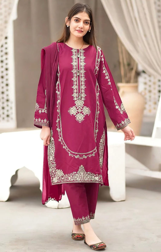 UMZAY | DHANAK 2 PC FULL HEAVY EMB SUIT FOR WINTER 2025-26
