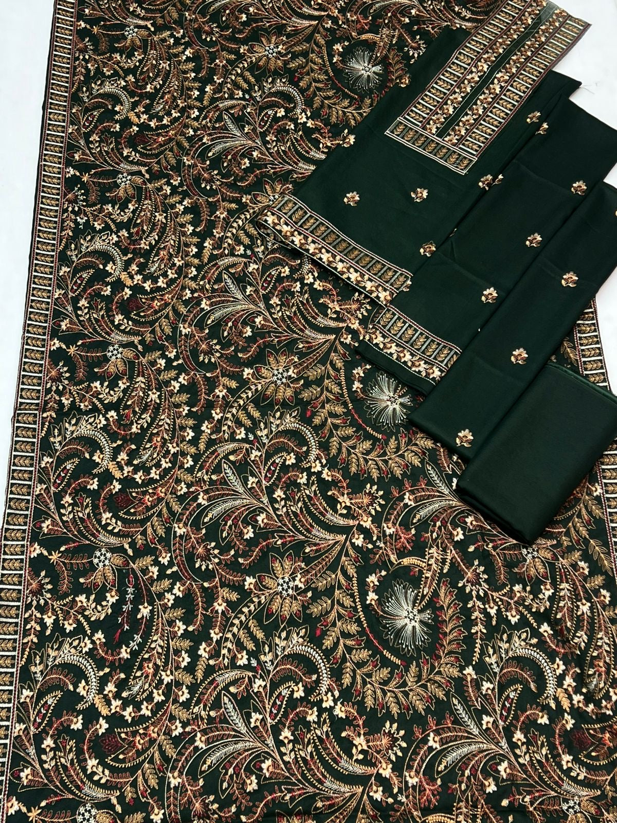 BAREEZE | DHANAK 3 PIECE UNSTICHED FULL HEAVY EMB SUIT WITH HEAVY EMB SHAWL FOR WINTER 2025-26