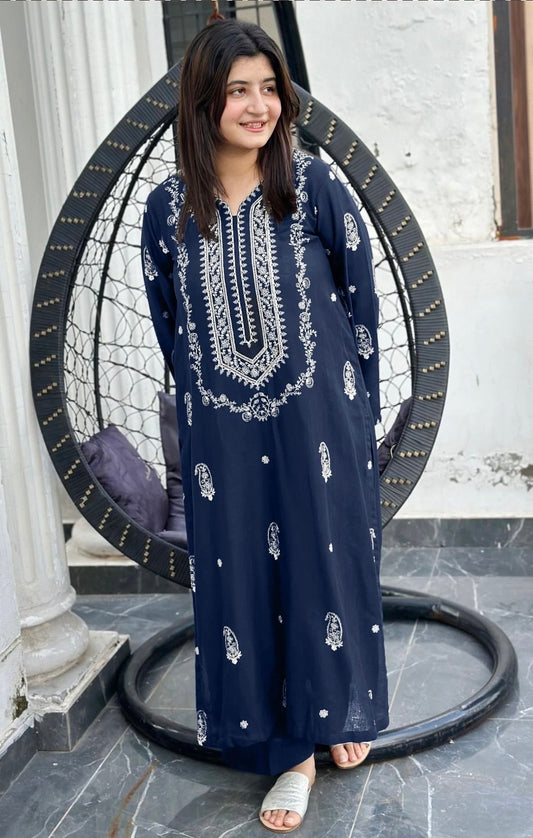 UMZAY | DHANAK 2 PC FULL HEAVY EMB SUIT FOR WINTER 2025-26