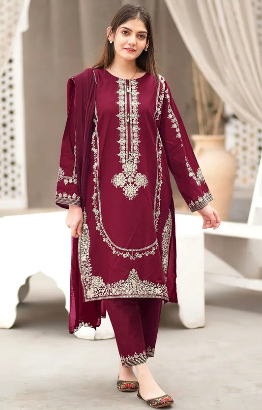 UMZAY | DHANAK 2 PC FULL HEAVY EMB SUIT FOR WINTER 2025-26