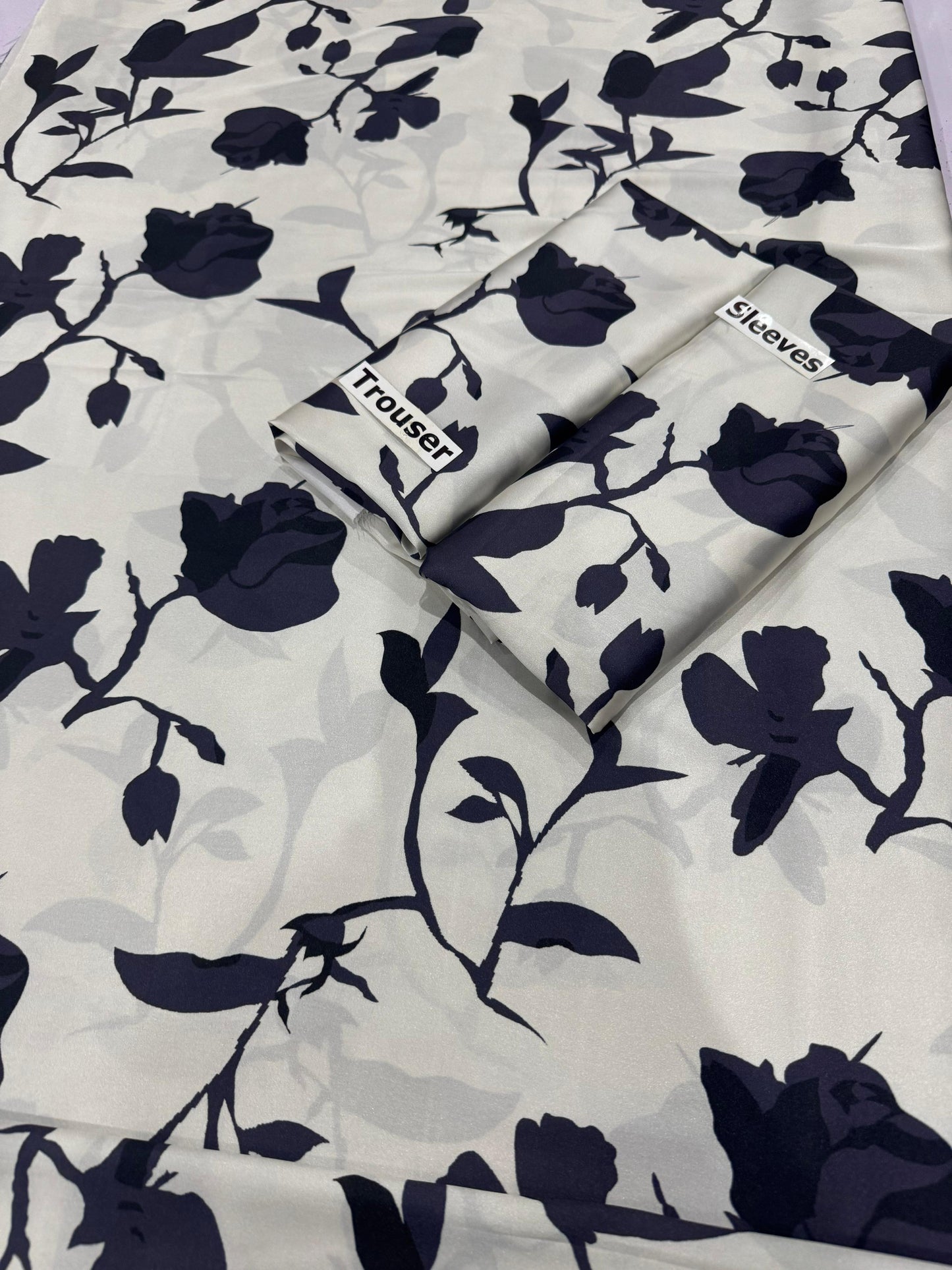 LULUSAR | DIGITAL PRINTED 2 PIECE WITH DIGITAL PRINTED SHIRT & TROUSER FOR WINTER 2024-2025