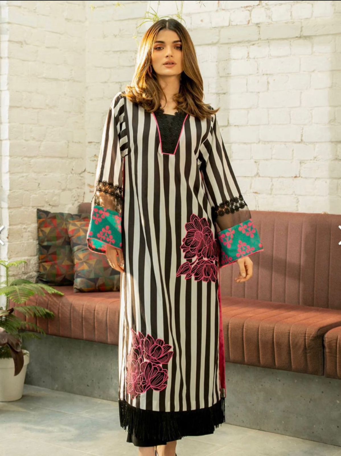 LULUSAR | DIGITAL PRINTED 2 PIECE WITH DIGITAL PRINTED SHIRT & TROUSER FOR WINTER 2024-2025