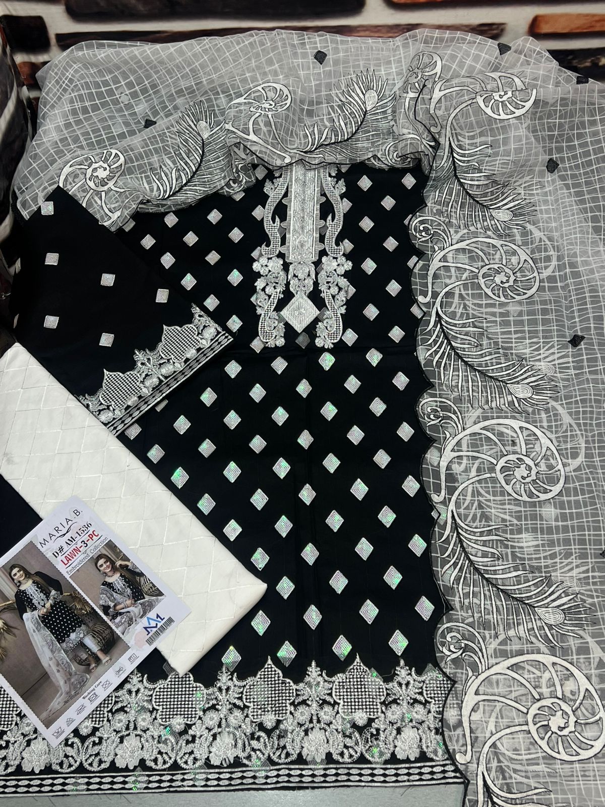 MARIA.B | LAWN 3 PIECE UNSTICHED FULL HEAVY EMB SUIT FOR SUMMER 2025