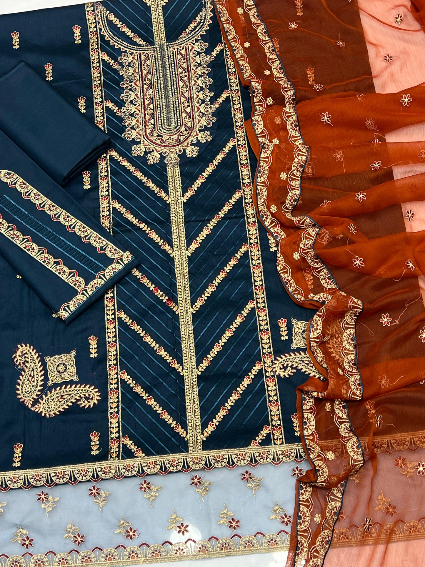 QALAMKAR | LAWN 3 PIECE UNSTICHED FULL HEAVY EMB SUIT FOR SUMMER 2025