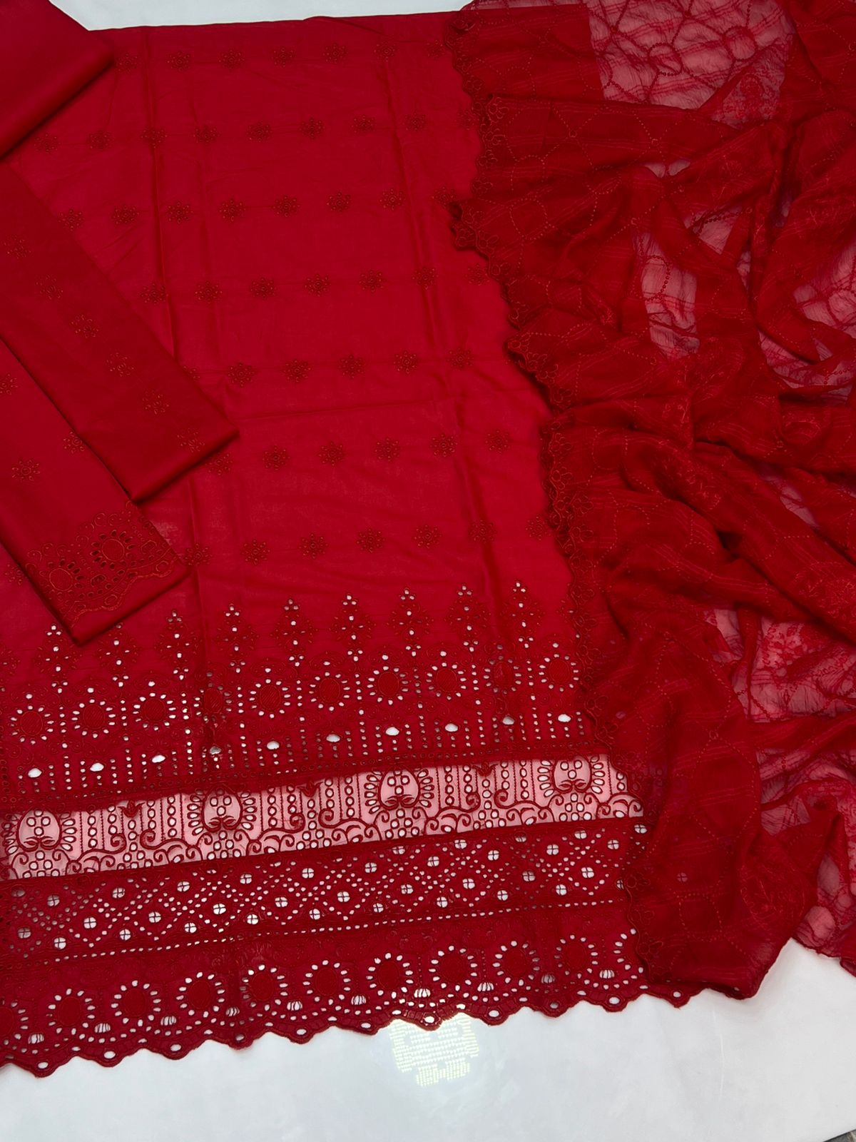 ZARQASH | LAWN 3 PIECE UNSTICHED FULL HEAVY EMB SUIT FOR SUMMER 2025