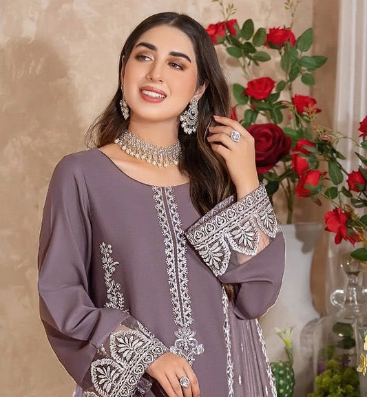 ZARQASH | LAWN 3 PIECE UNSTICHED FULL HEAVY EMB SUIT WITH READY TO WEAR CUTTWORK DUBATA FOR SUMMER 2026