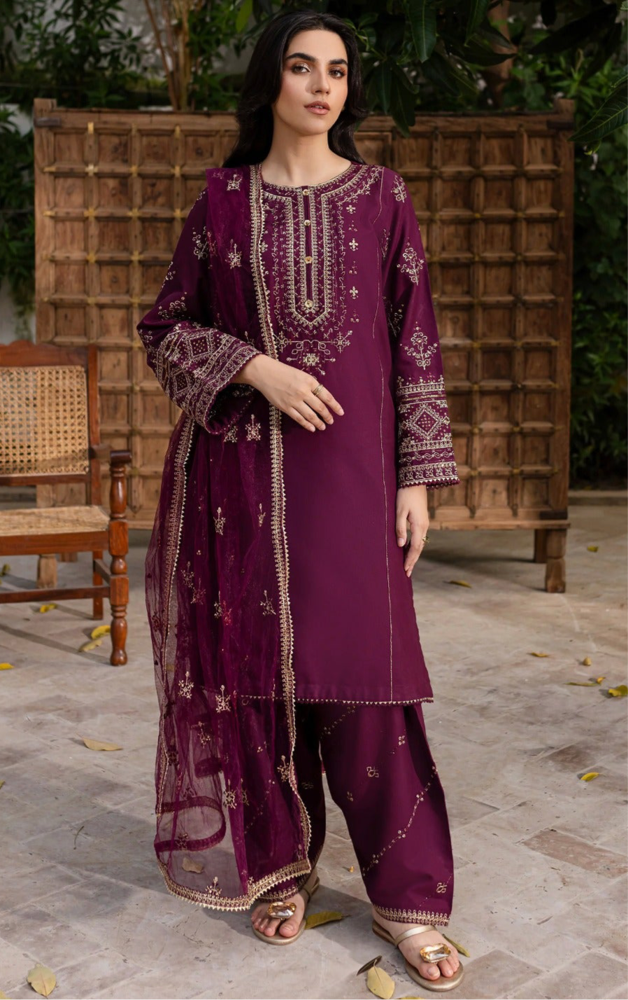 BATIK  | LAWN 3 PIECE UNSTICHED FULL HEAVY EMB SUIT WITH READY TO WEAR CUTTWORK DUBATA FOR SUMMER 2026