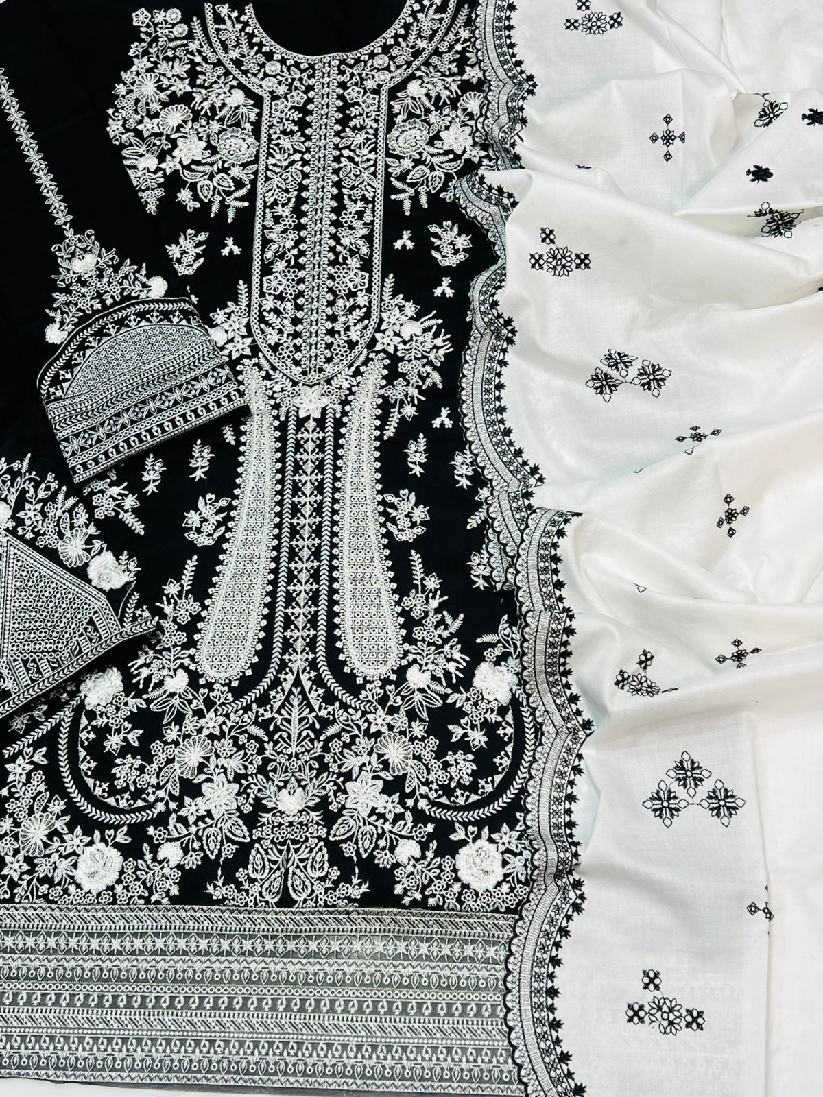 BAREEZE | DHANAK 3 PIECE UNSTICHED FULL HEAVY EMB SUIT WITH HEAVY EMB SHAWL FOR WINTER 2025-26