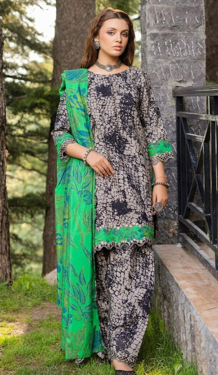 CHARIZMA | KHADAR 3 PIECE PRINT SUIT FOR WINTER 2024-2025