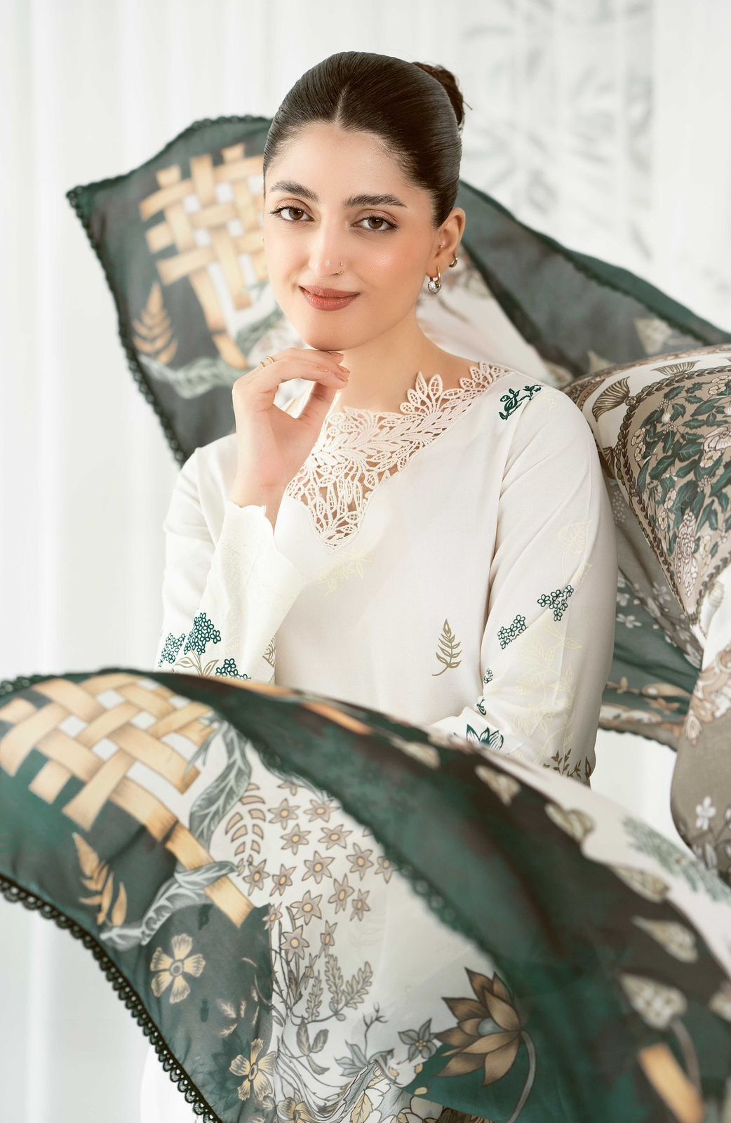 ASIM JOFA | LAWN 3 PIECE FULL EMB UNSTICHED SUIT FOR SUMMER 2015