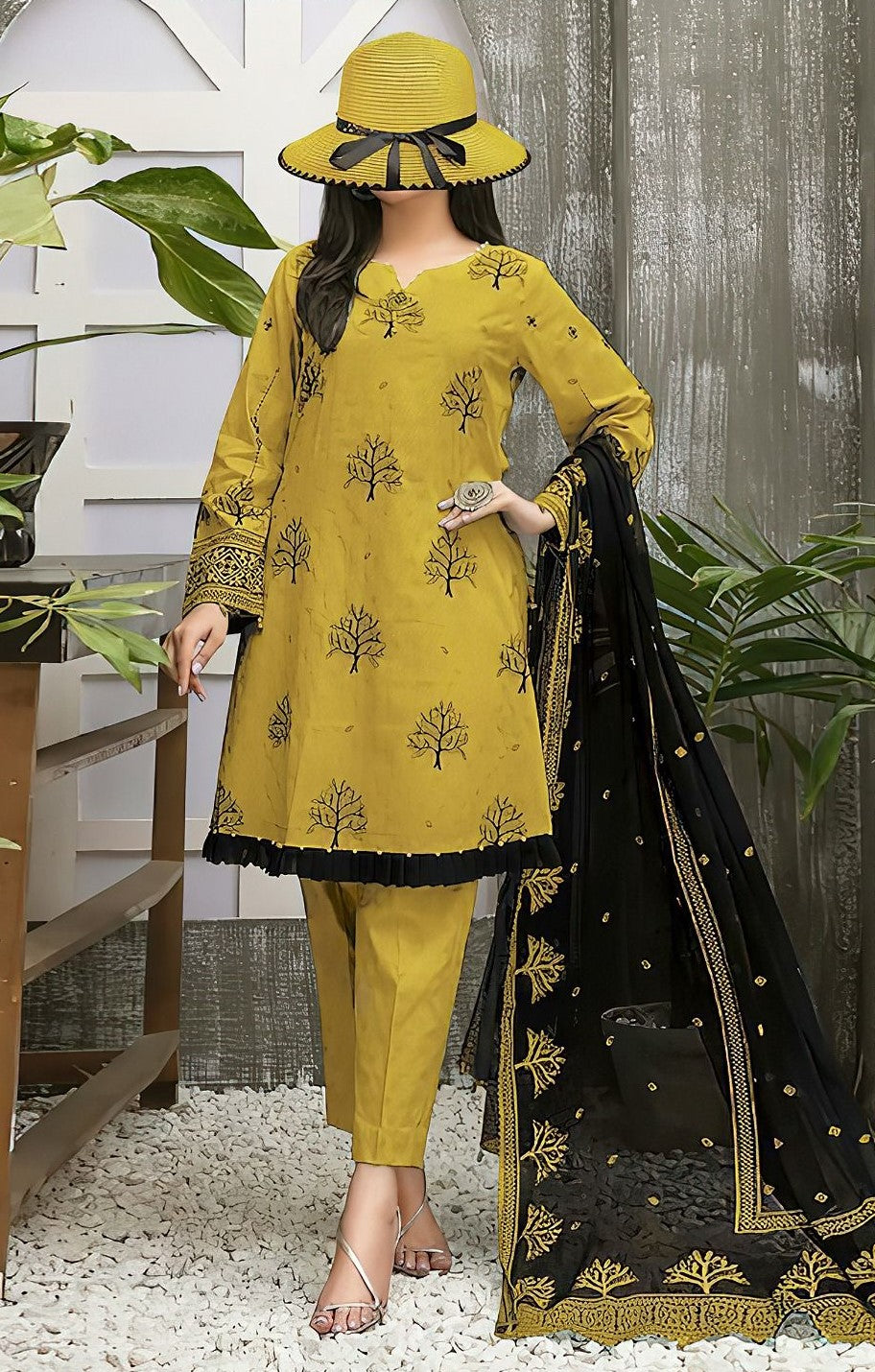 MARIA.B | LAWN 3 PIECE UNSTICHED FULL HEAVY EMB SUIT FOR SUMMER 2025