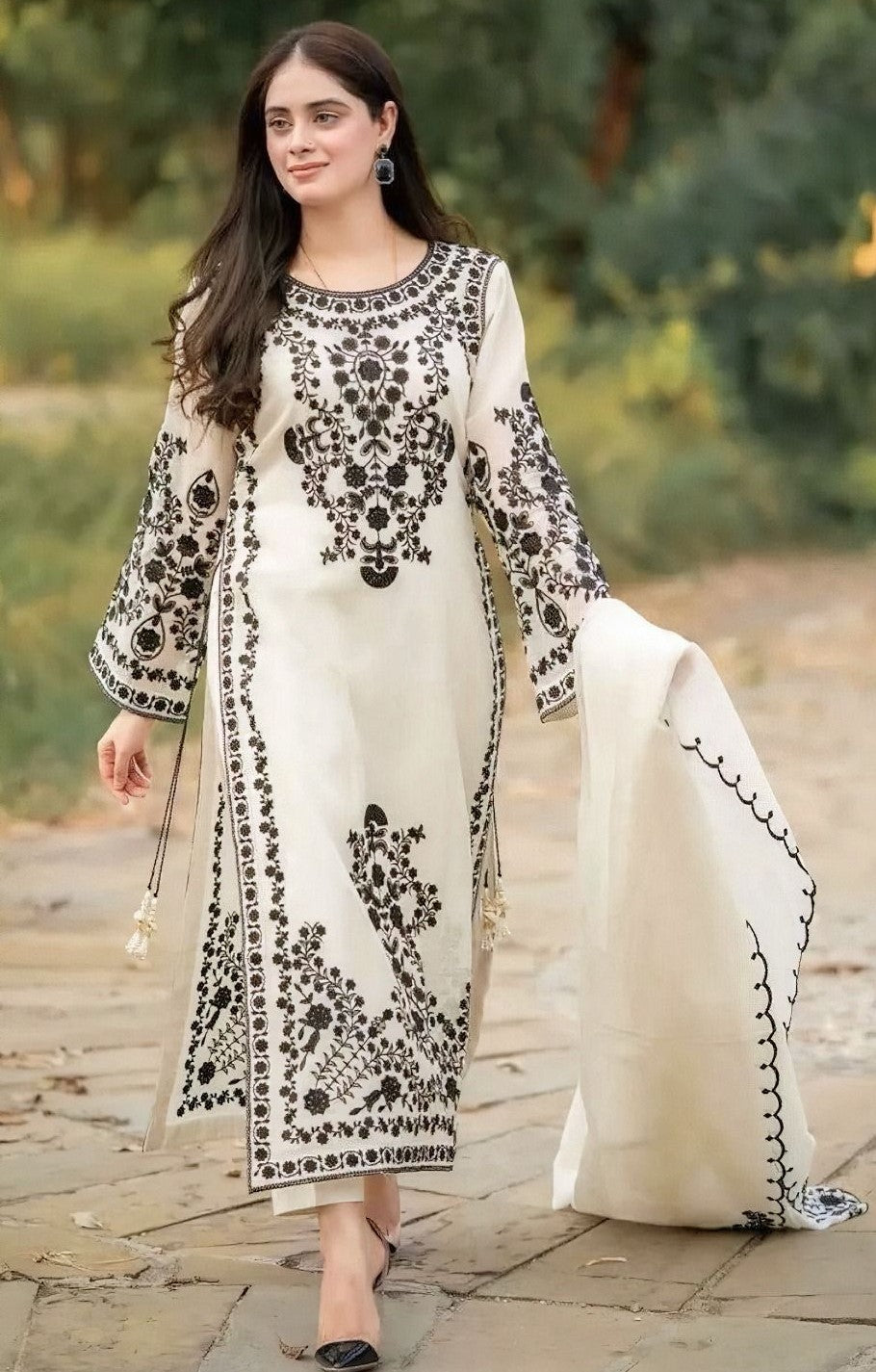 NAKOOSH | LAWN 3 PIECE UNSTICHED FULL HEAVY EMB SUIT FOR SUMMER 2025