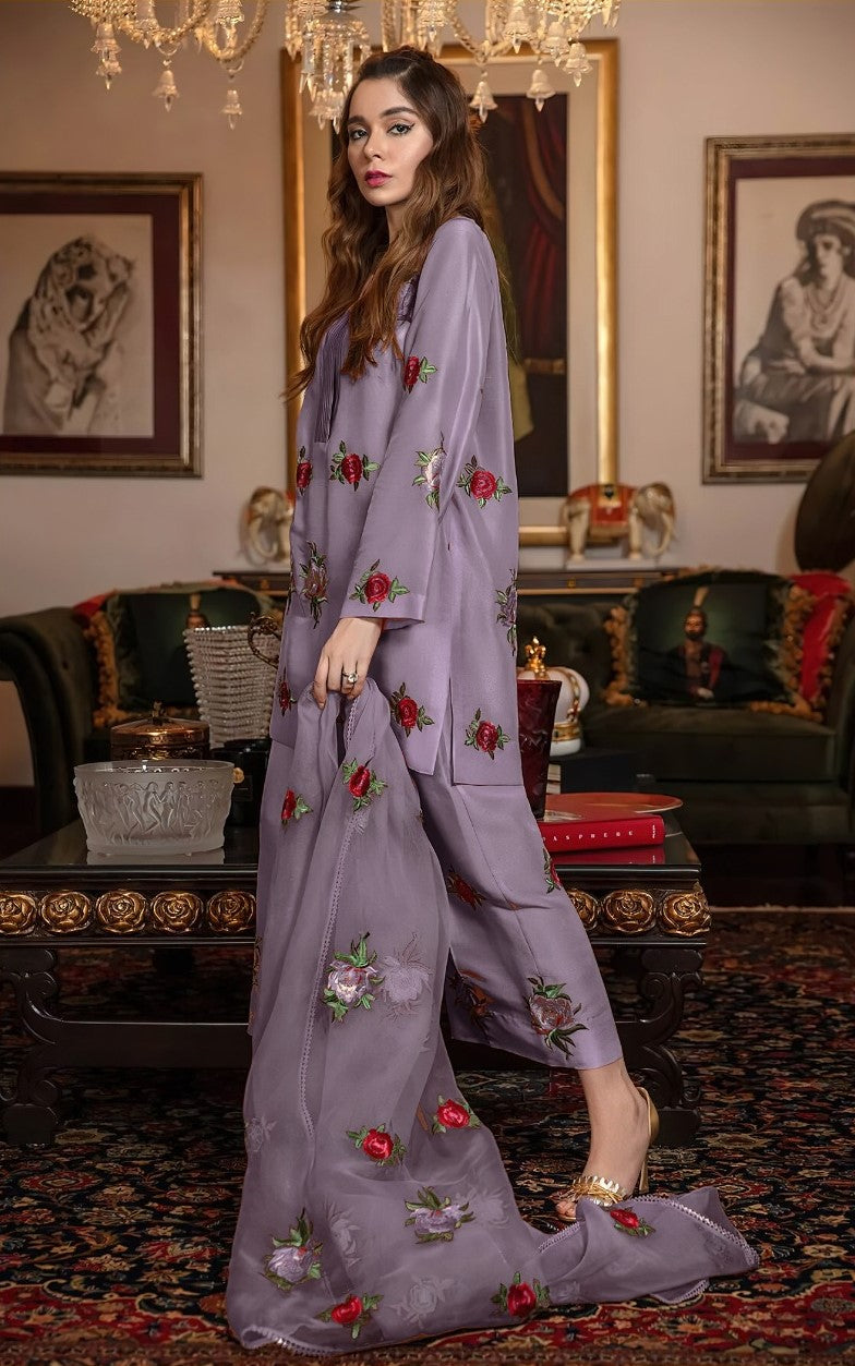 ZAINAB CHOTTANI | FANCY IMPORTED SHAMOOZ SILK 3 PIECE EMB UNSTICHED SUIT FOR WINTER 2025-2026 LAVENDER