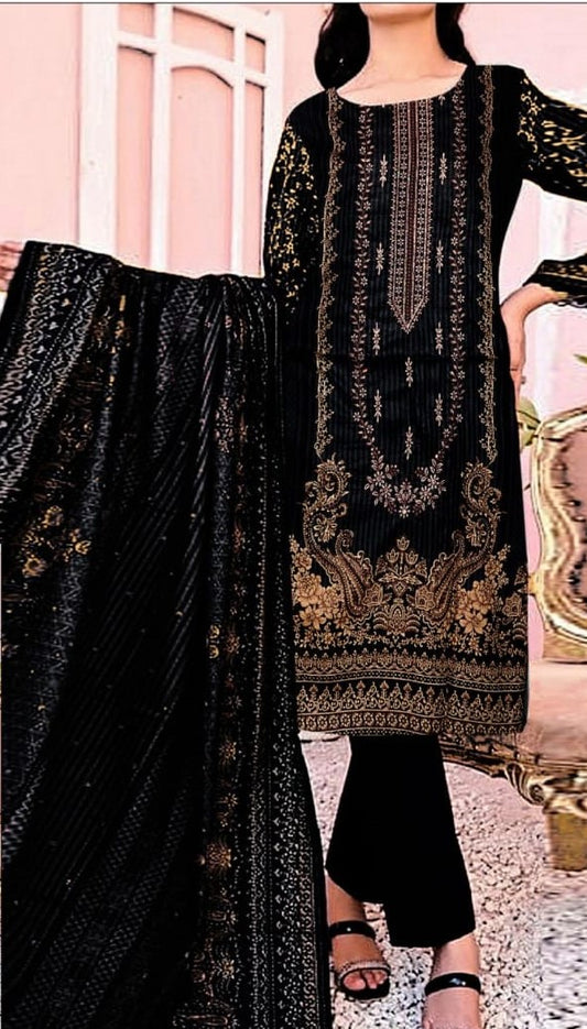 MAHANOOR | KHADAR 3 PIECE HEAVY EMB SUIT FOR WINTER 2024-2025 D-8885B